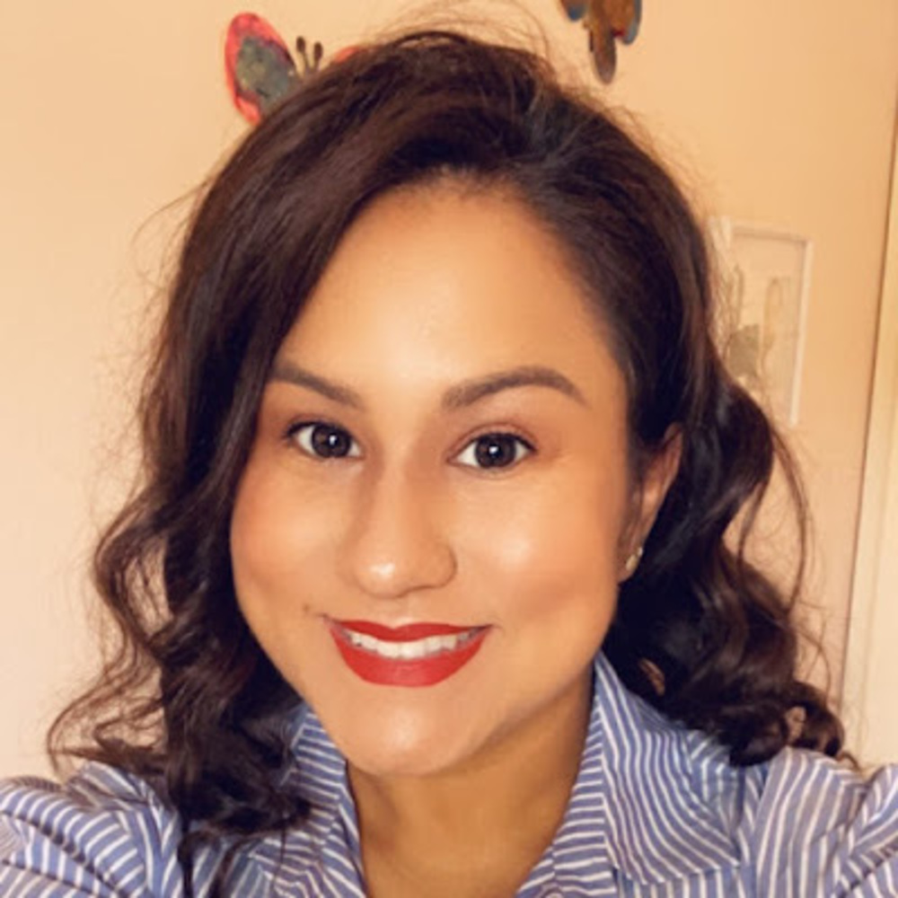 Meet your Posher, Jennifer